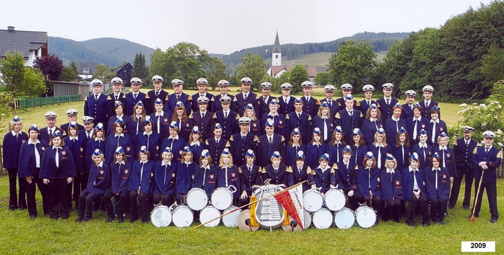 Tambourkorps Serkenrode Gruppenbild im Jahr 2009